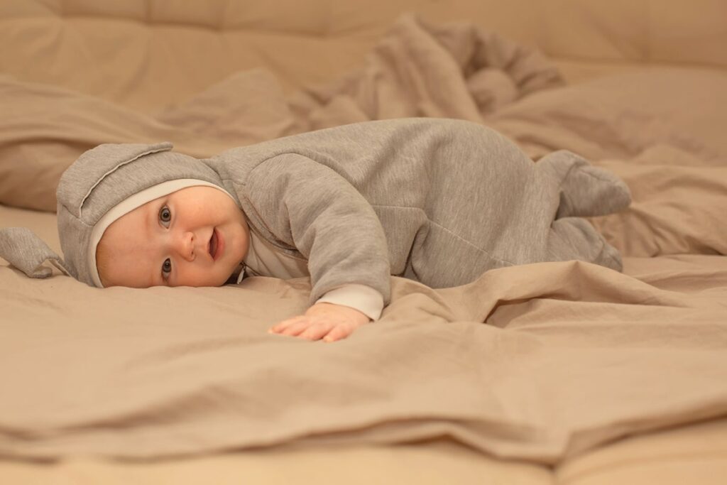 What Should Baby Wear Under a Swaddle? Guide to Dressing Your Baby 4 what should baby wear under swaddle